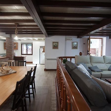Villa Santa Barbora, Casa A 3 Km De La Playa Llanes Exterior foto