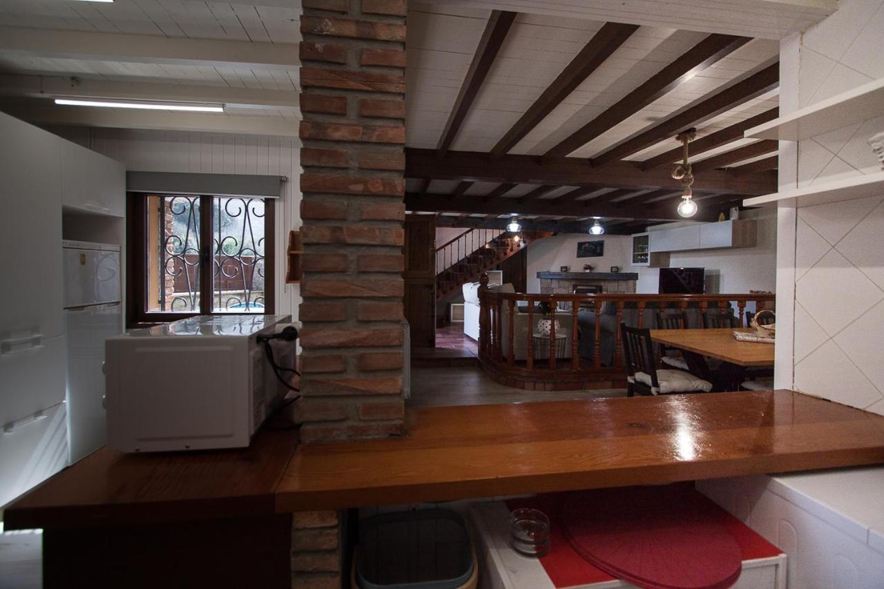 Villa Santa Barbora, Casa A 3 Km De La Playa Llanes Exterior foto